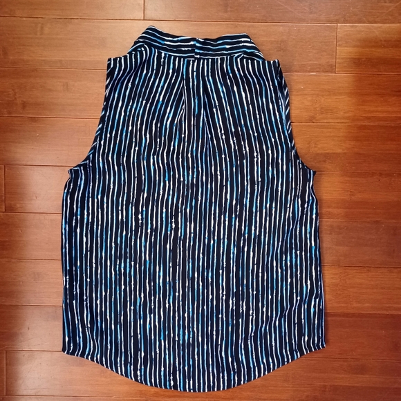 Babaton Power blouse - Picture 2 of 16